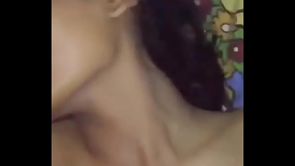 On New Year’s Eve, Nguyen Vy’s sister enjoys cock