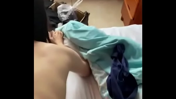 Vietnamese sex movie secretly fucking with a married sister from the North