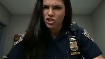 NỮ THẦN CẢNH SÁT KHỔNG LỒ GIANTESS GODDESS LADY COP G I A N T E S S