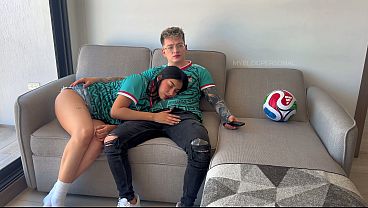 Young Mexican fan gets bored and asks to be taken during the opening match of the 2026 World Cup: Mexico vs South Africa Young Mexican fan gets bored and asks to be taken during the opening match of the 2026 World Cup: Mexico vs South Africa